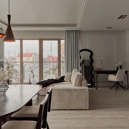 Διαμέρισμα Waterlane River View Premium Spa, Pool & Gym By Downtown Γκντανσκ