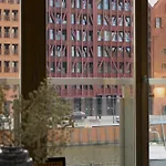 Waterlane River View Premium Spa, Pool & Gym By Downtown * Gdansk